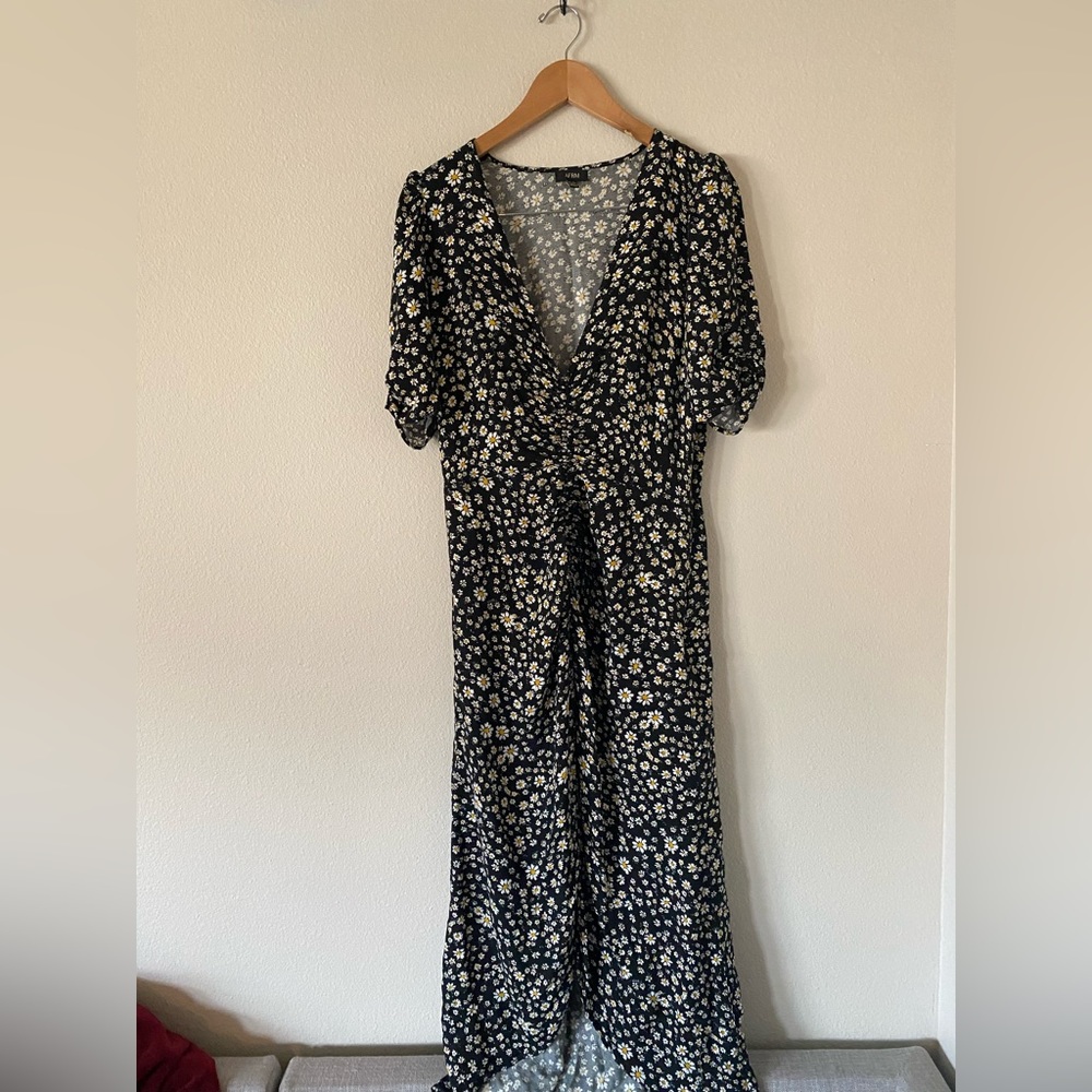 Daisy dress